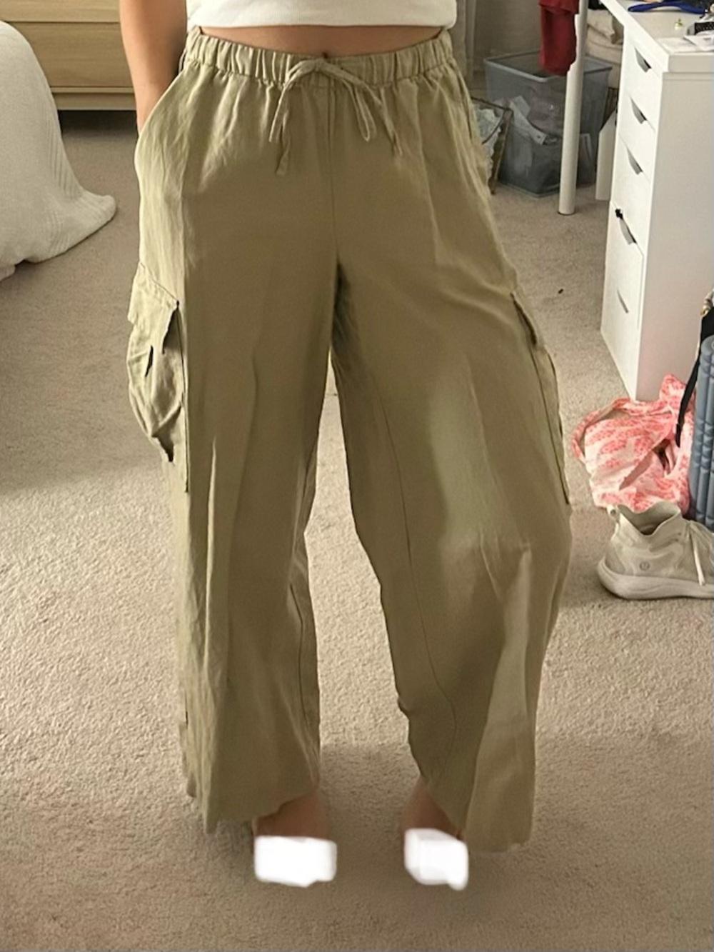 Relaxed Cargo Wide-Leg Pants in brown
